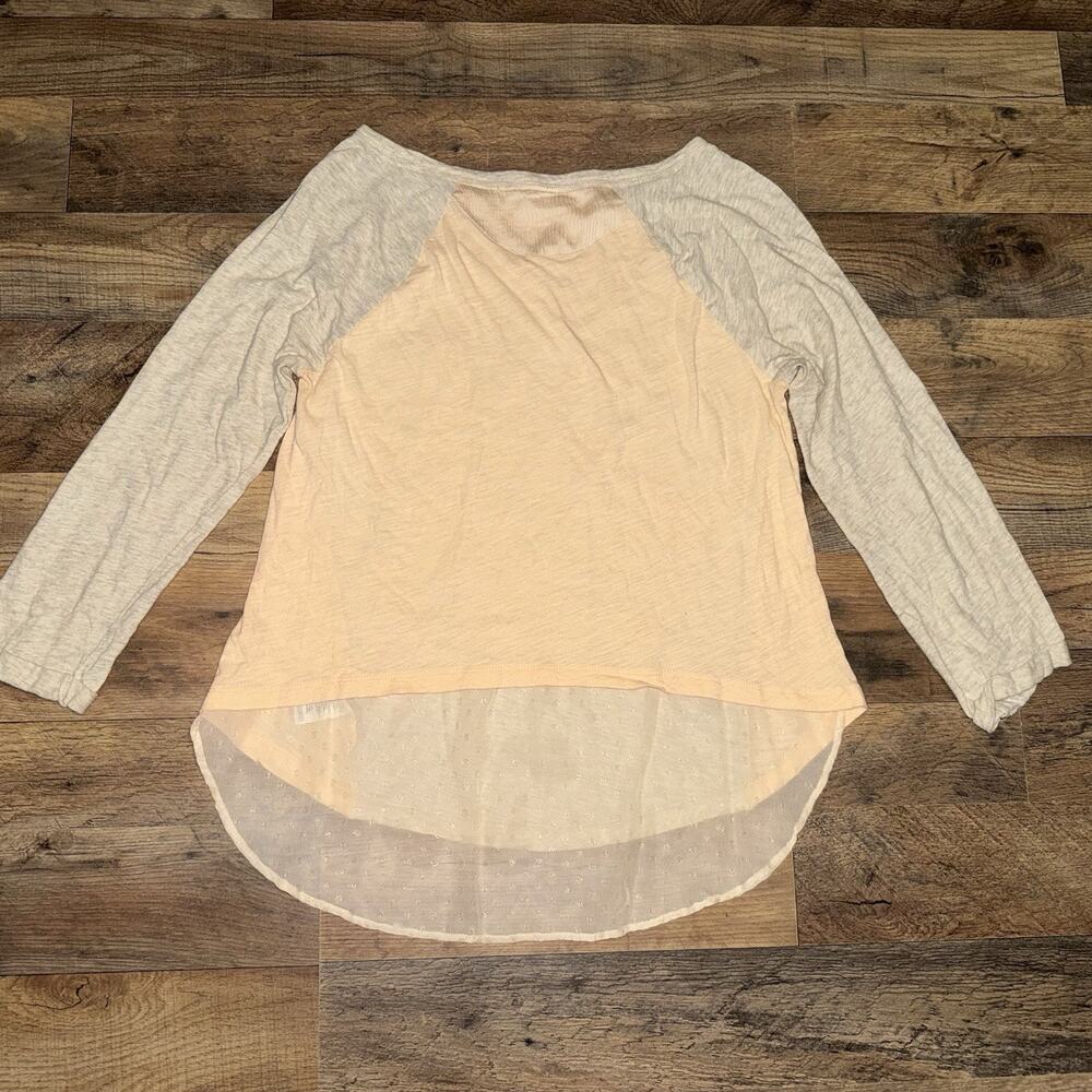 Little Yellow Button Anthropologie Women’s Medium Long Sleeve Top Flow Boho - Picture 2 of 7
